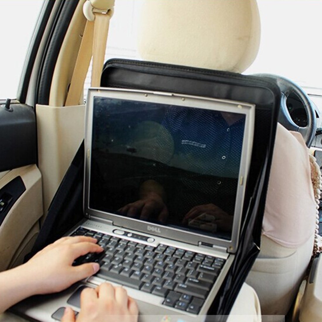 Столик для ноутбука в автомобиль