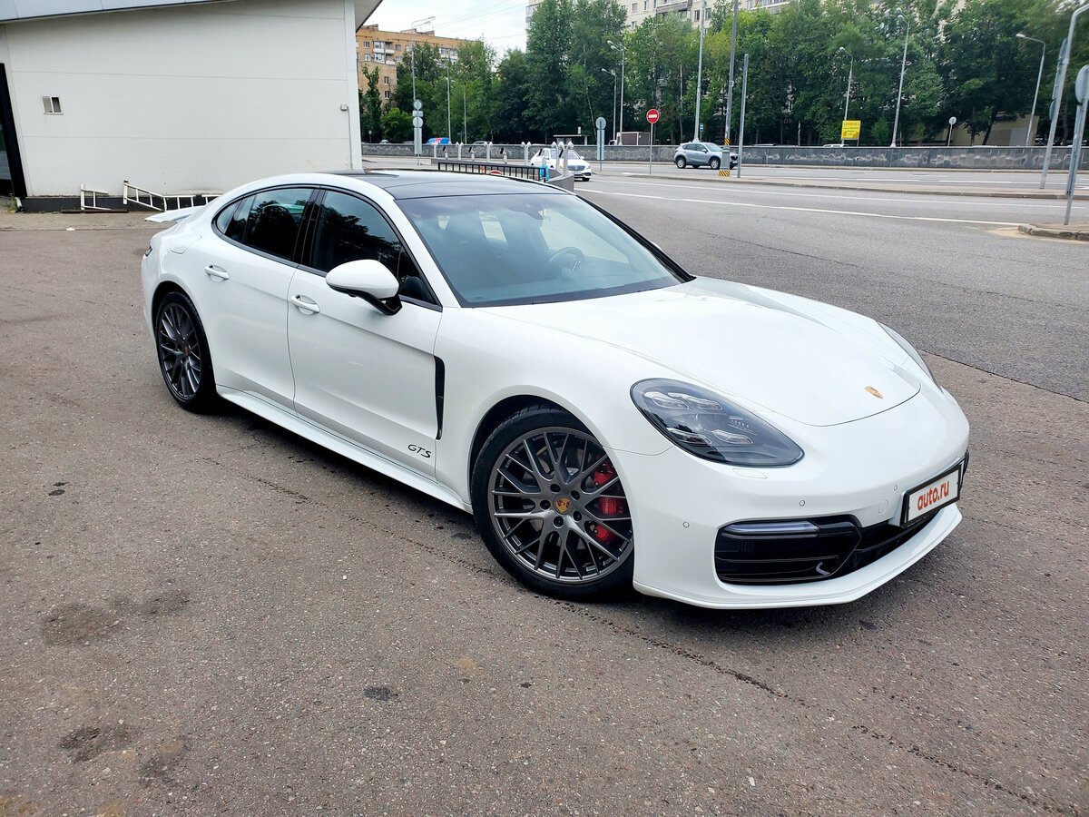 Porsche Panamera GTS