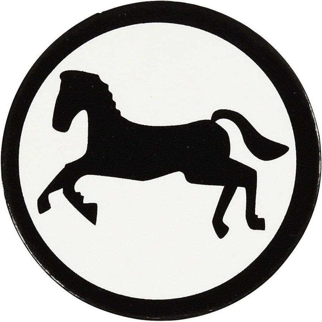 Лошадь в круге