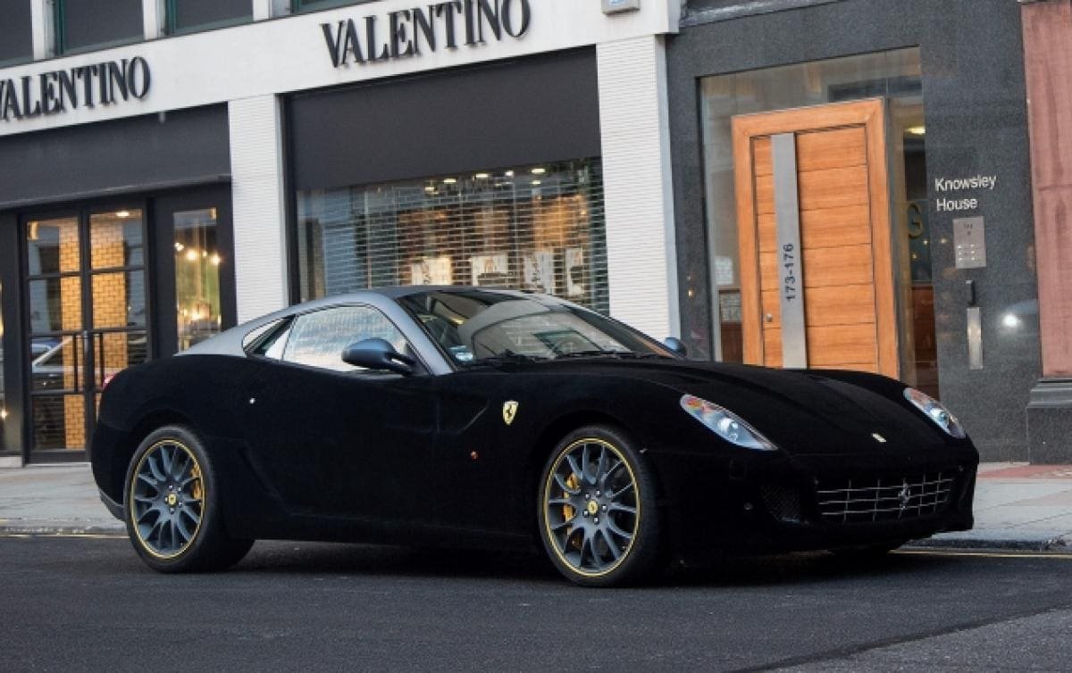 Ferrari бархат