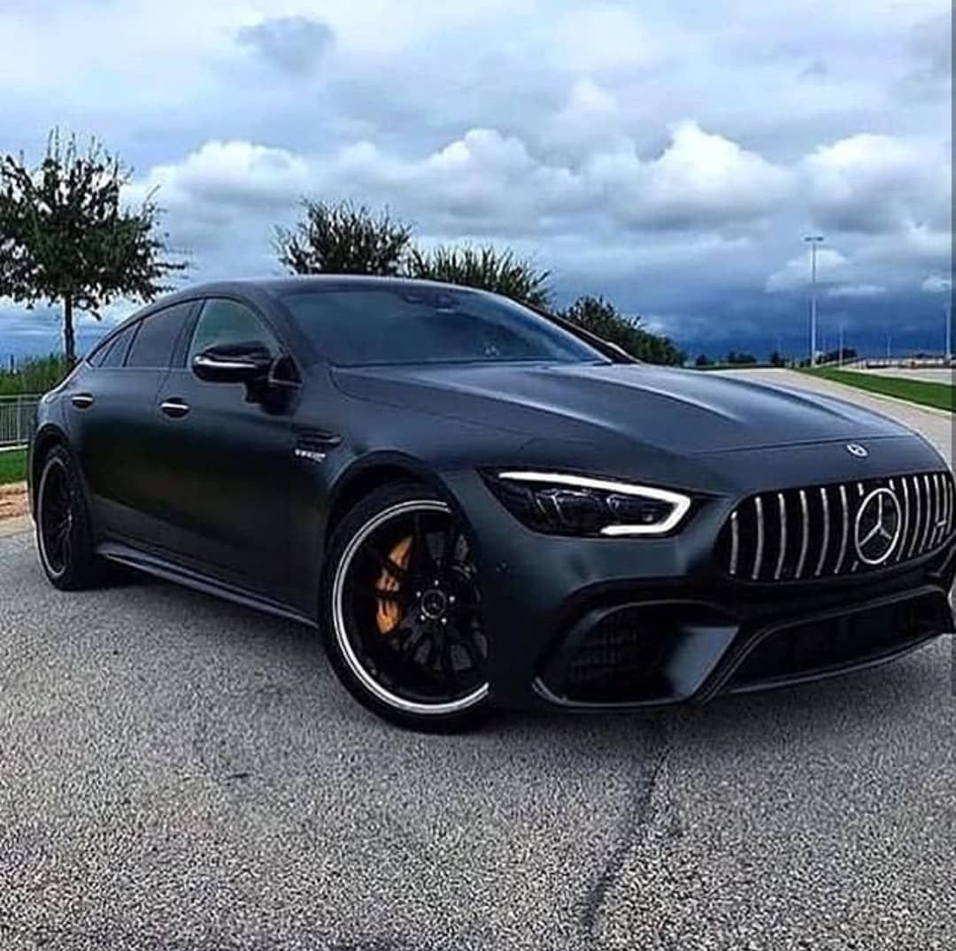 Mercedes AMG gt 63 s