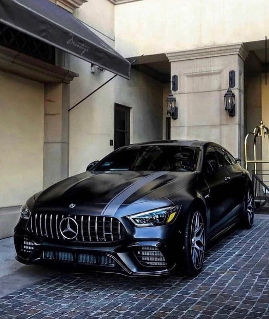 Mercedes AMG gt 63