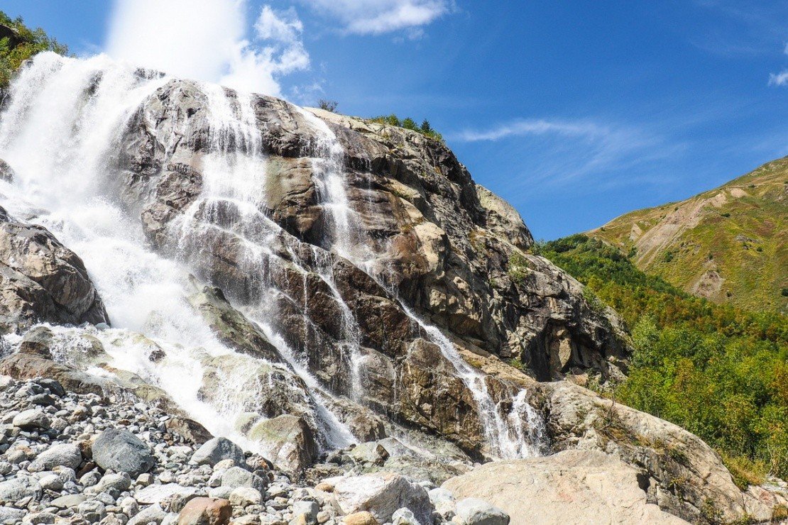 Суфруджинские водопады Домбай