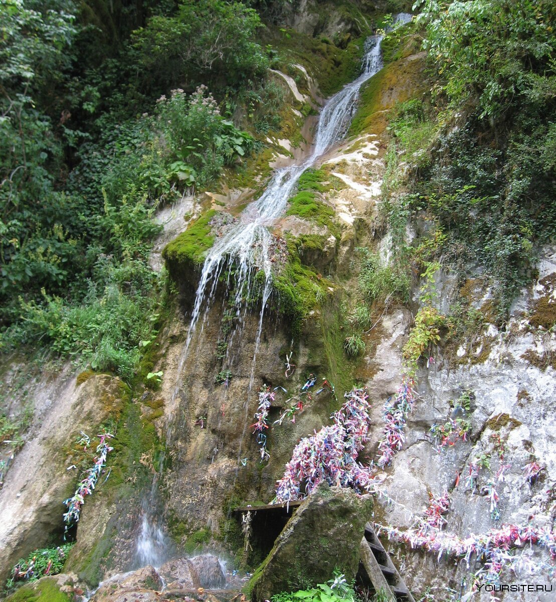 Абхазия водопад мужские слезы слезы