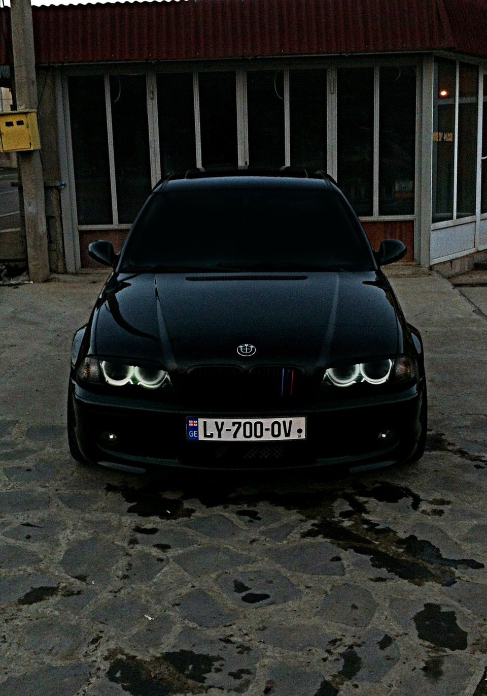 BMW e39 черная тонированная. БМВ е39 черная тонированная. БМВ м5 черная тонированная. Машина BMW e39 черный тонированный. Песня бмв с тонировкой мальчик прыгай