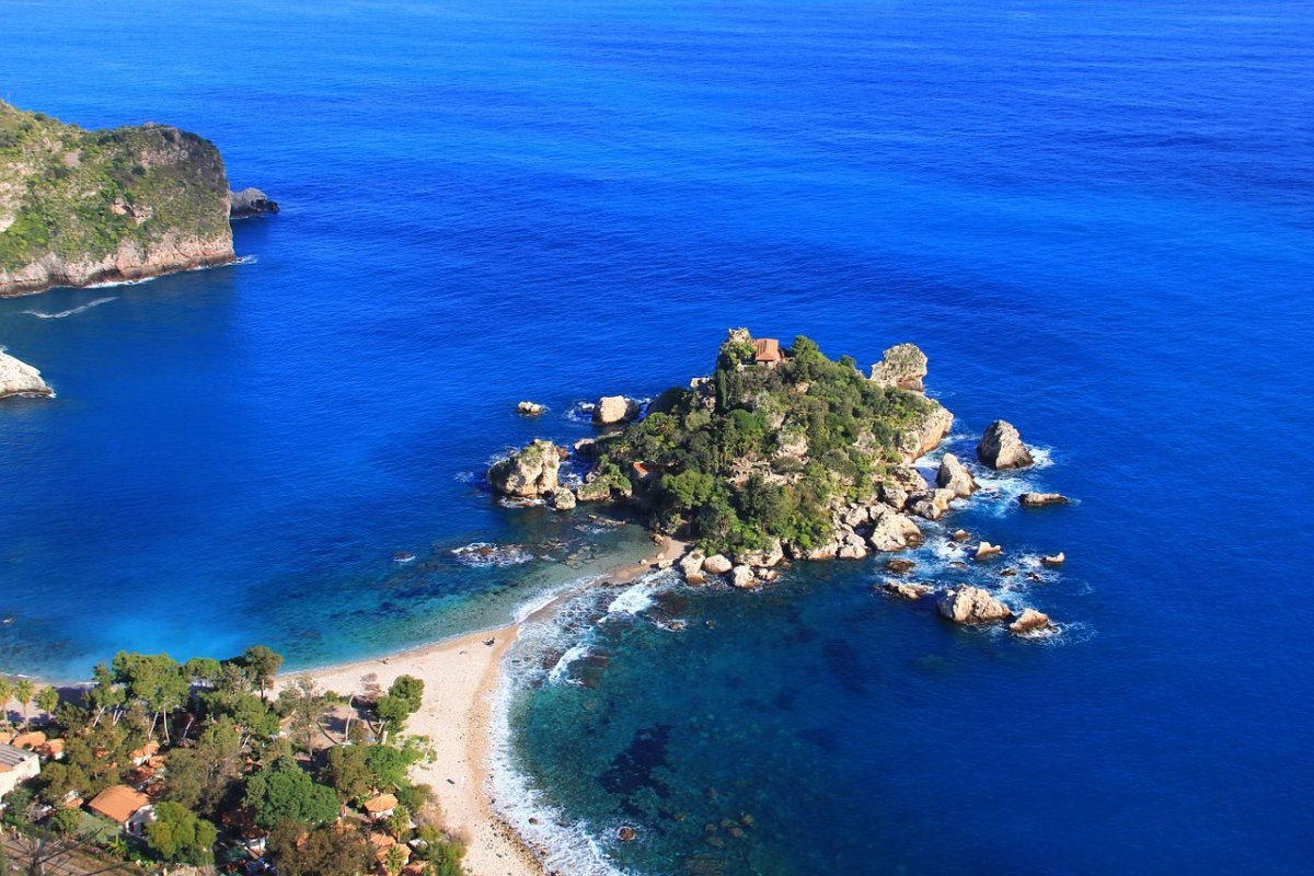 Остров тирене Сицилия