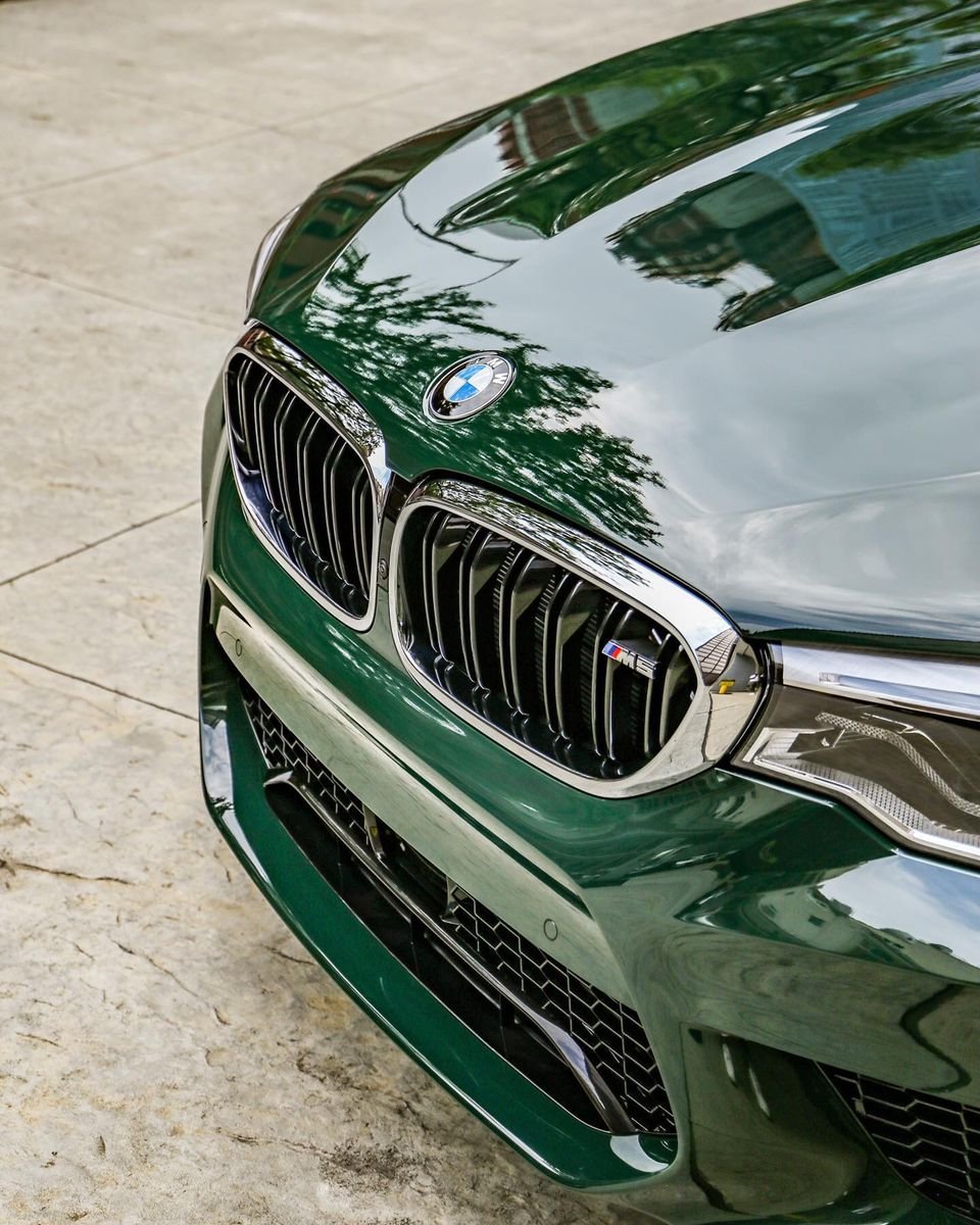 BMW m5 f90 British Racing Green