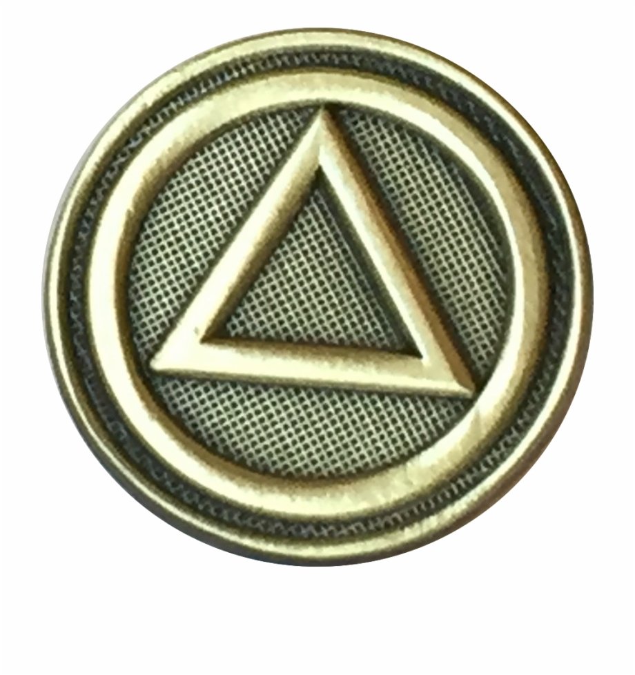 Эмблема треугольник автомобиль