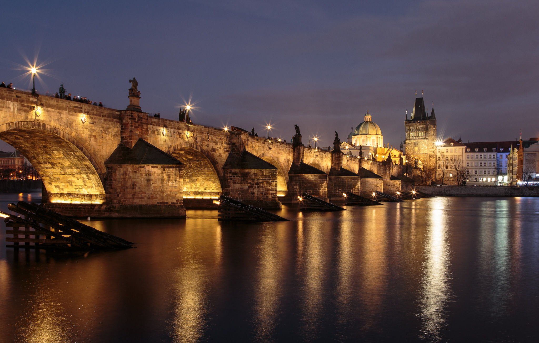 Most charming. Карлов мост(Прага). Карловый мост в Праге. Карлов мост через Влтаву. Прага архитектура Карлов мост.