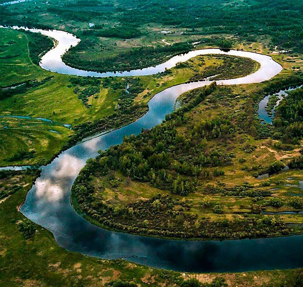 Какая самая средняя река. Река Обь. Река Обь Ханты-Мансийск. Река Оби Обь. Река Енисей.