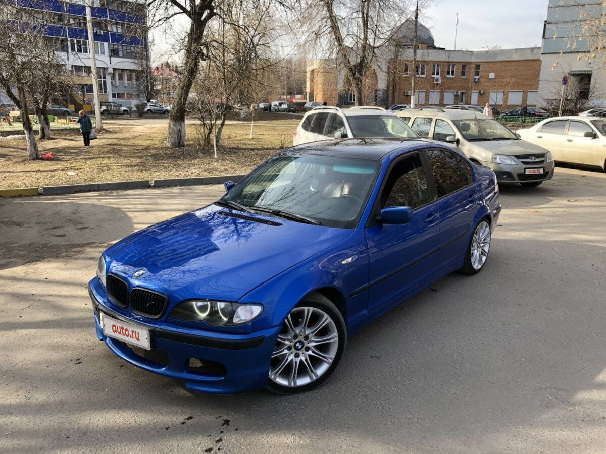 BMW e46 синяя