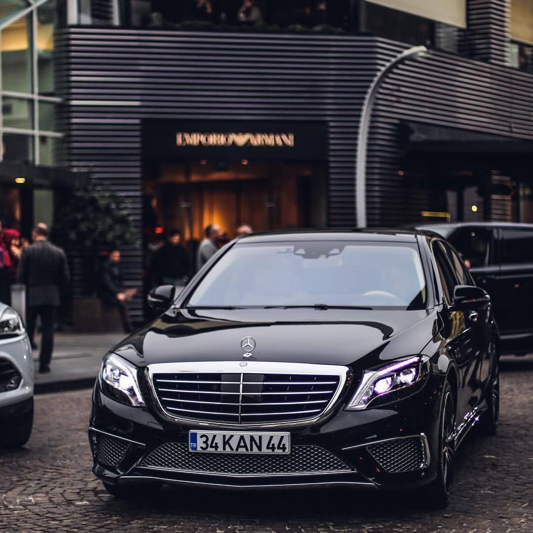 Мерседес Бенц s65 AMG