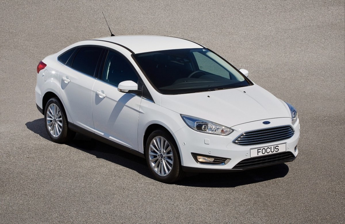 Ford Focus белый