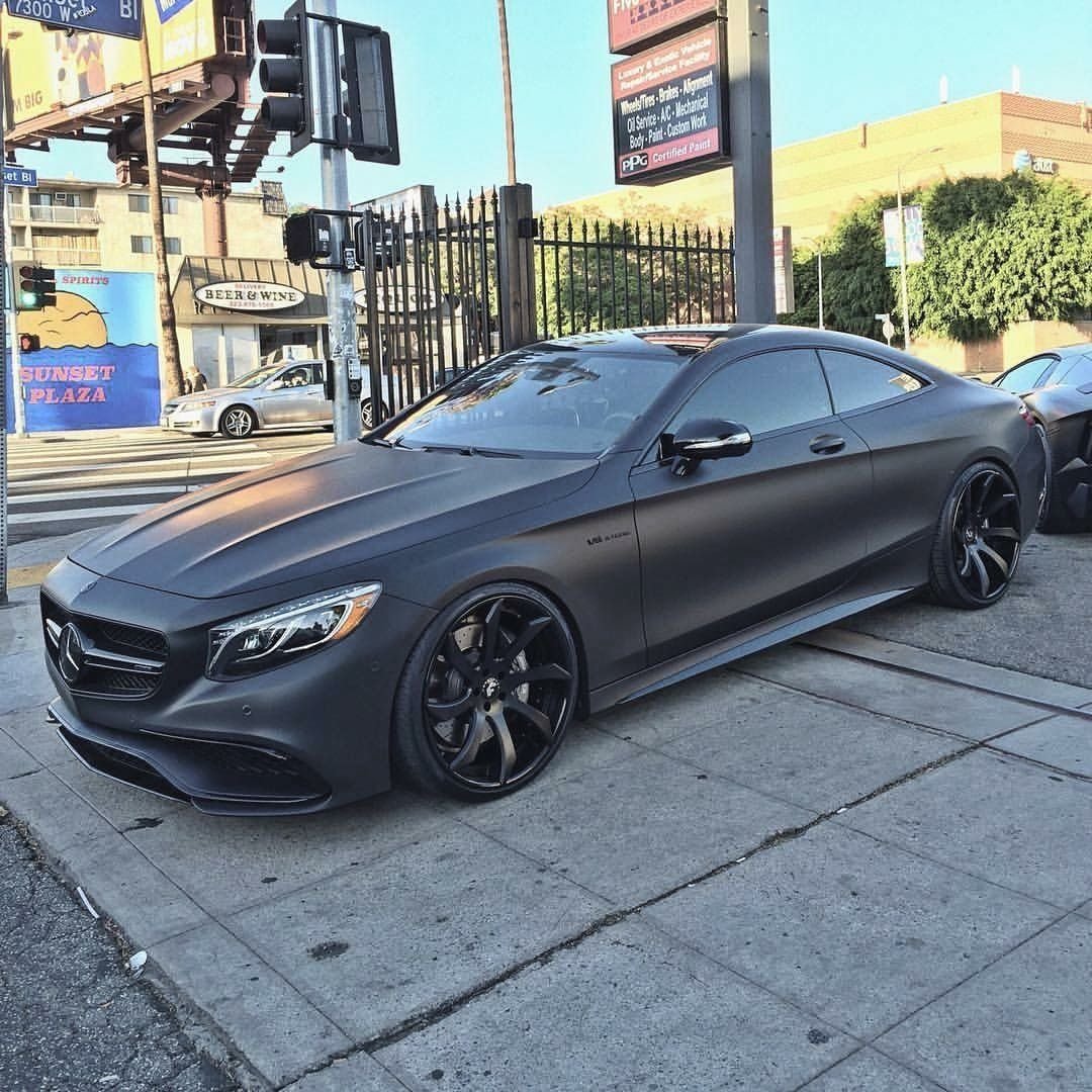 Мерседес s63 купе черная матовая