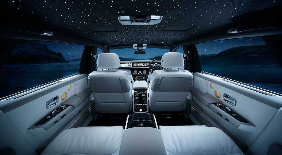 Rolls Royce Phantom 2020 интерьер