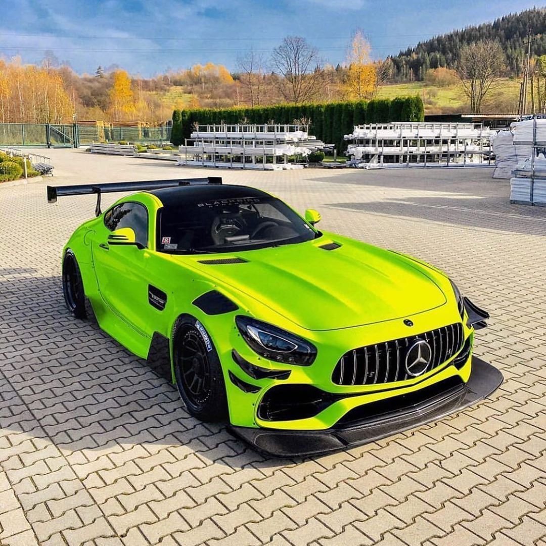 Mercedes Benz AMG GTR Гелендваген
