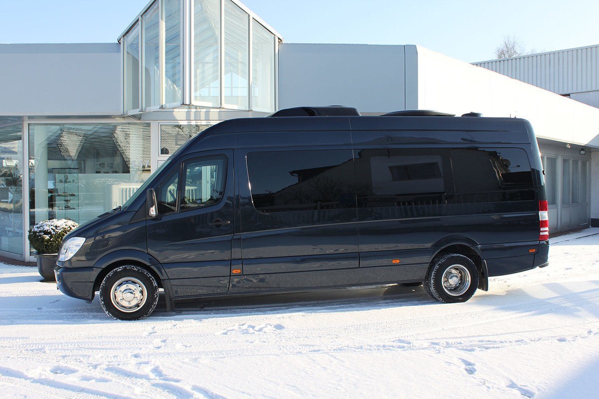 Mercedes Benz Sprinter Maxi 2003 319 Bus Black