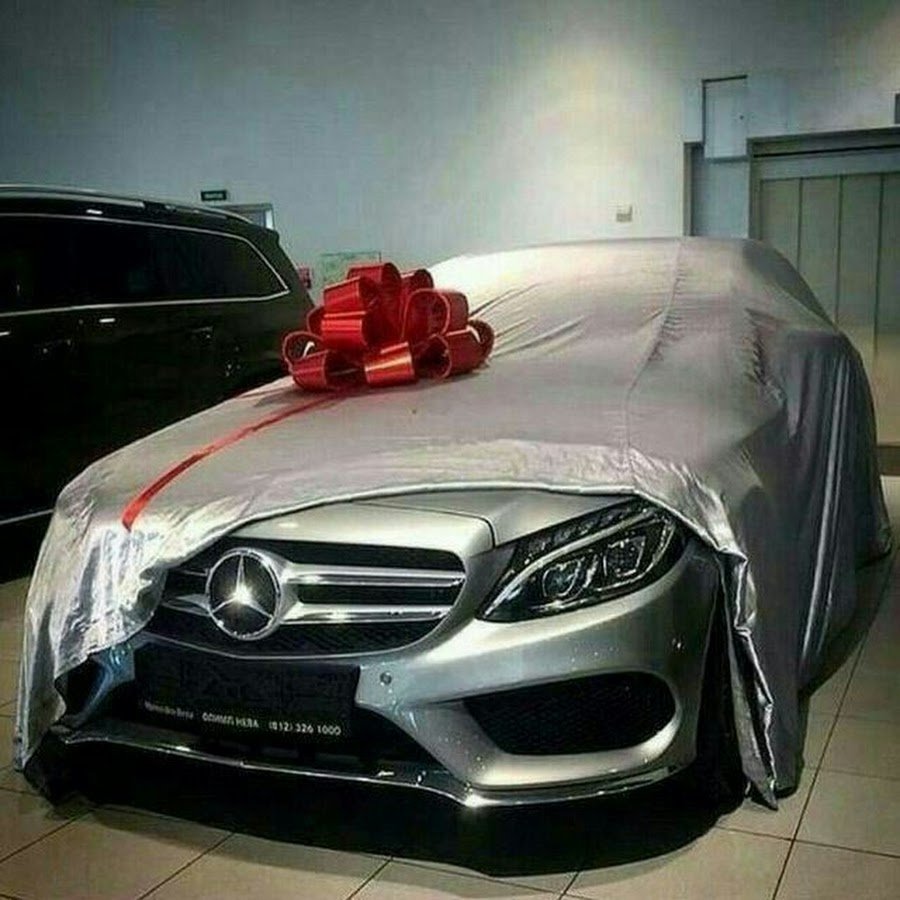 Машина в подарок