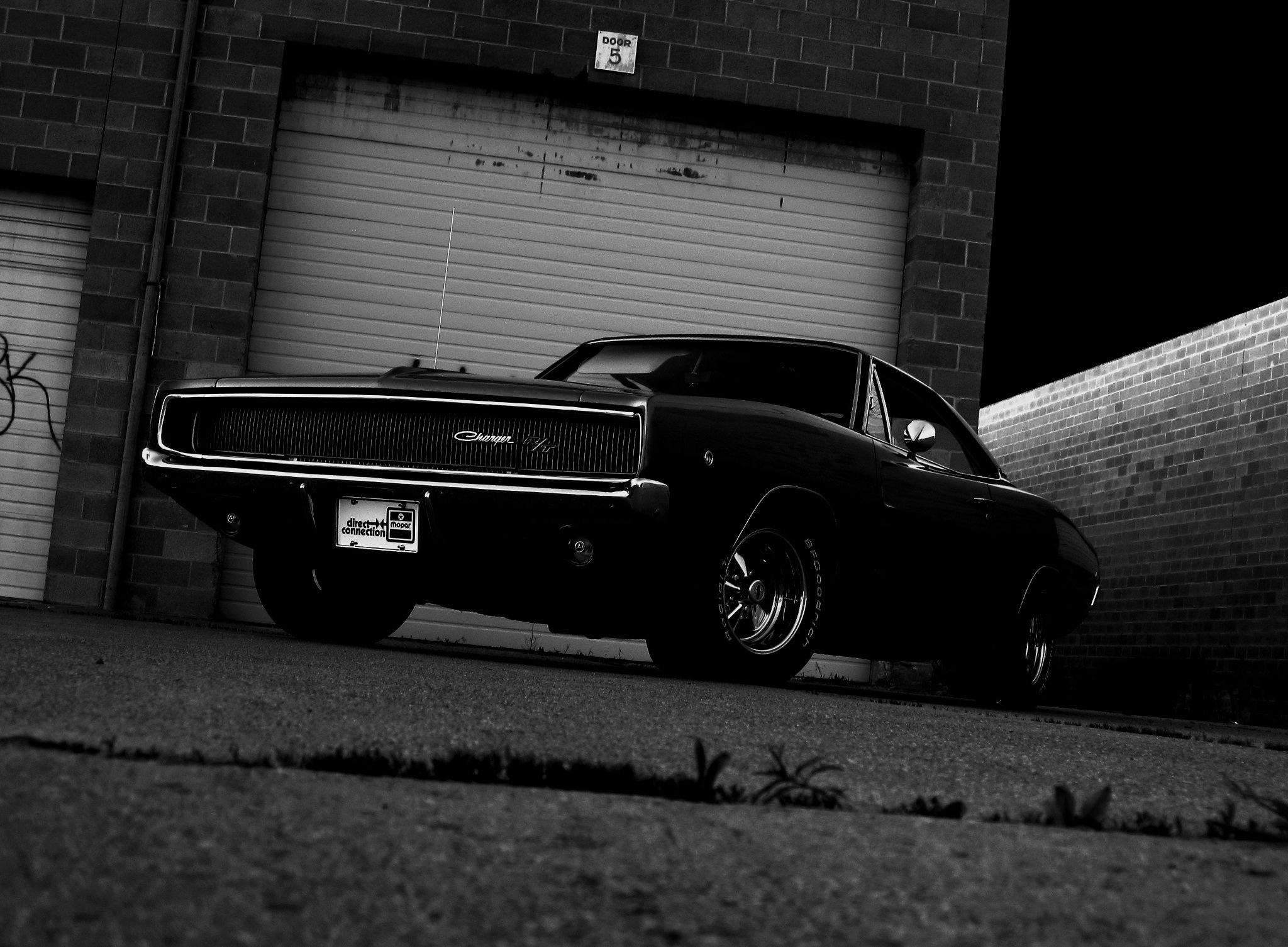 Песня черная машина soska. Додж Чарджер 1968. Додж Чарджер 1968 черный. Dodge Charger 1968-1970. Dodge Charger 1969.