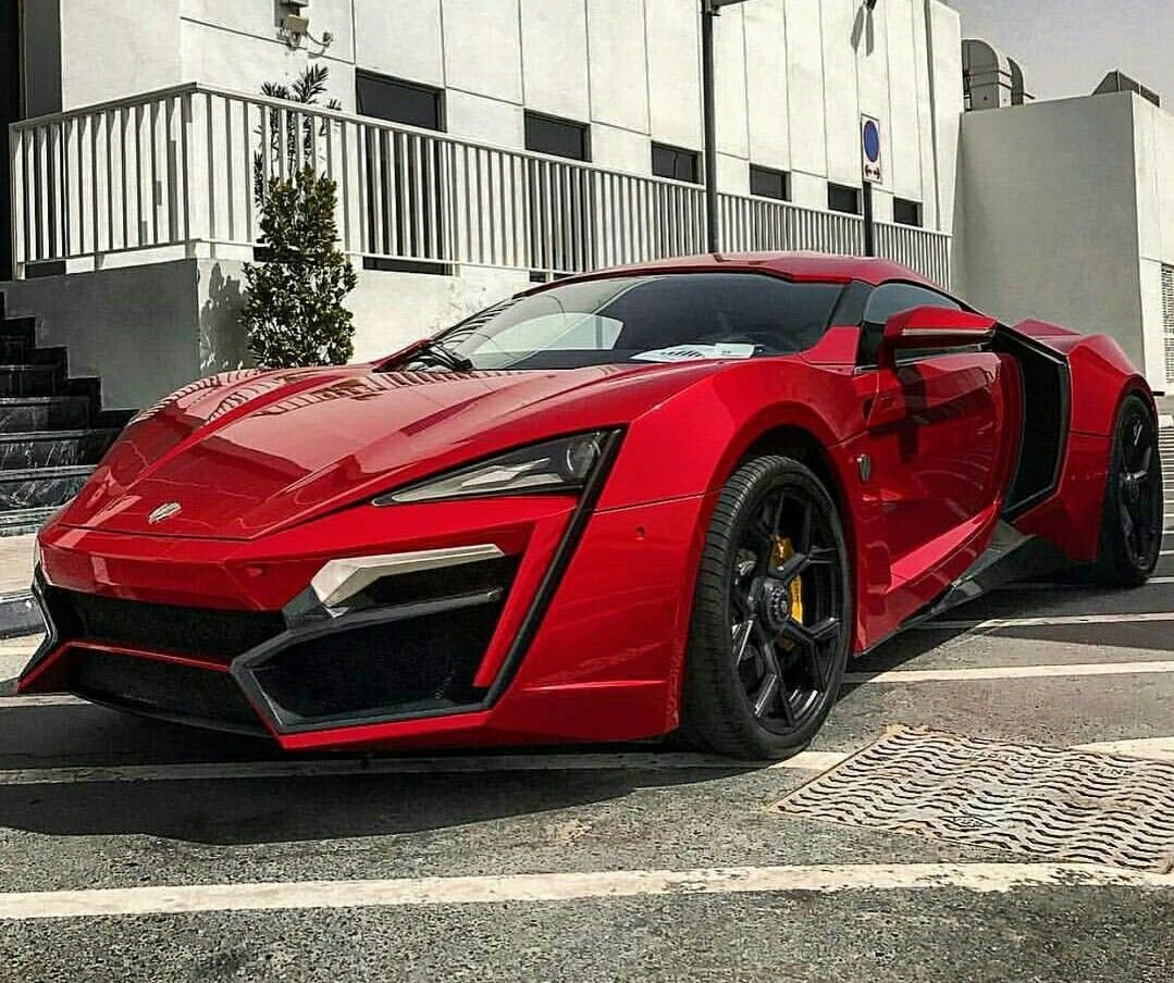 2016 W Motors Lykan Hypersport