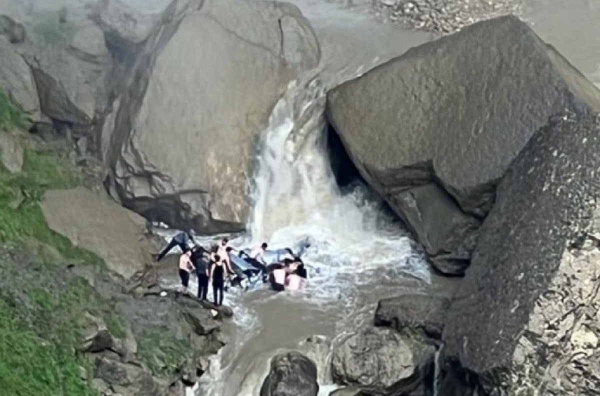 Водопад Тобот трагедия