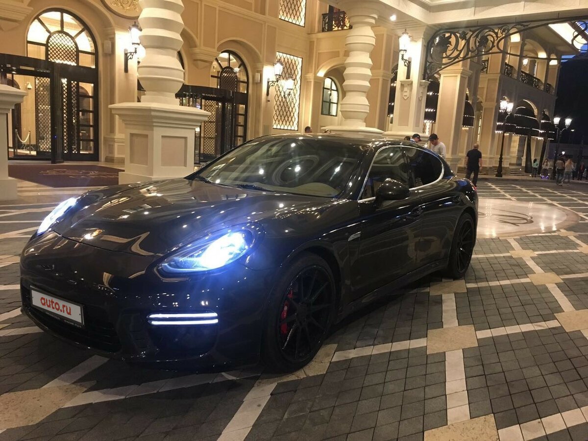 Porsche Panamera 2012 Black