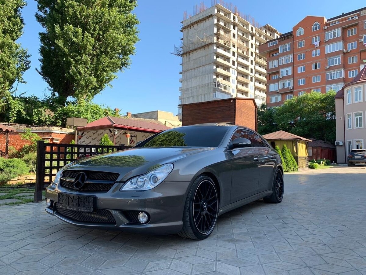 Мерседес CLS AMG5.5 2008