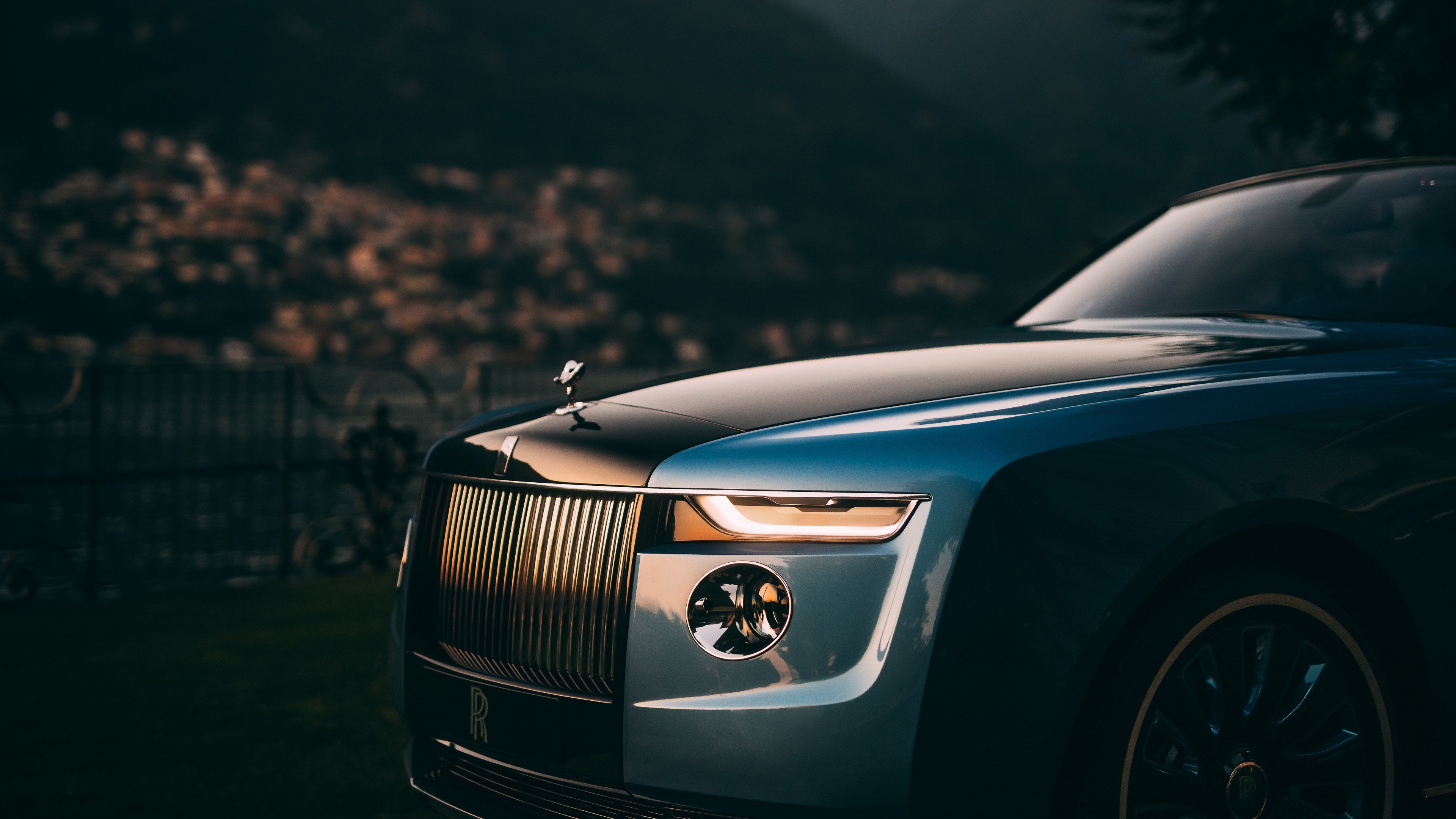 Звезды дороже чем ролс ройс. Rolls Royce. Роллс Ройс а4. Rolls Royce 2022. Rolls Royce 8k.
