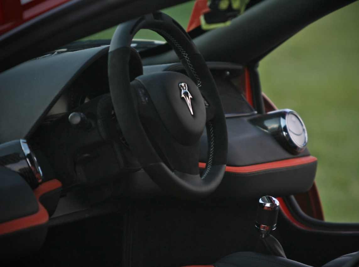 Htt plethore LC-750 Interior