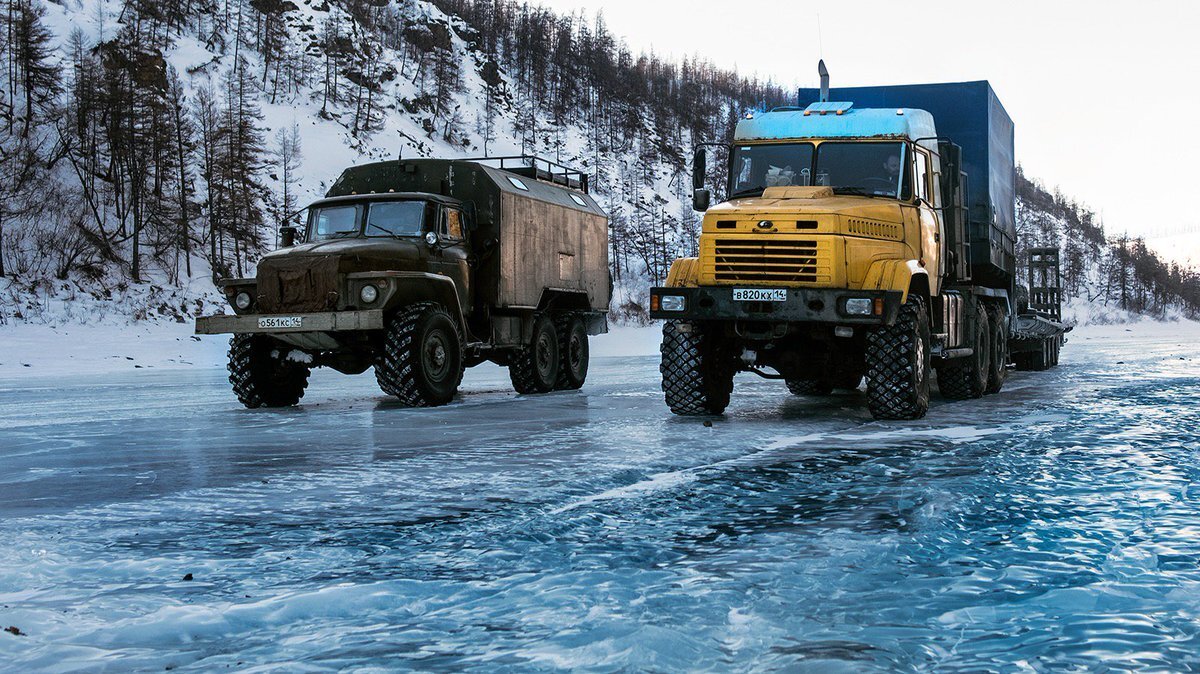 Урал 4320 на зимнике