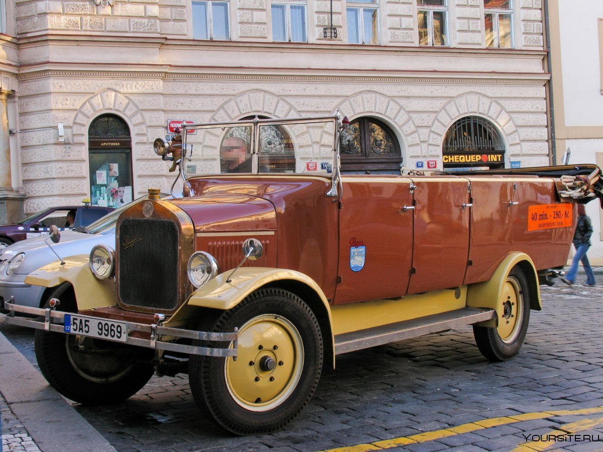 Чешский автомобиль Прага