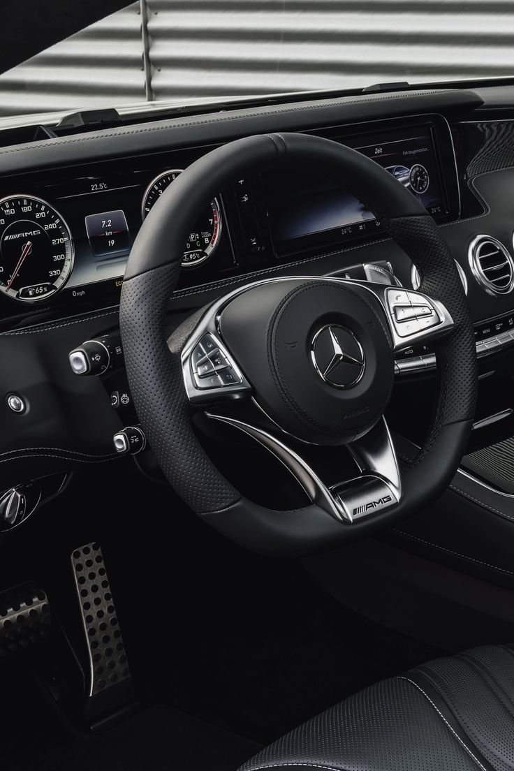 Mercedes s63 AMG Interior