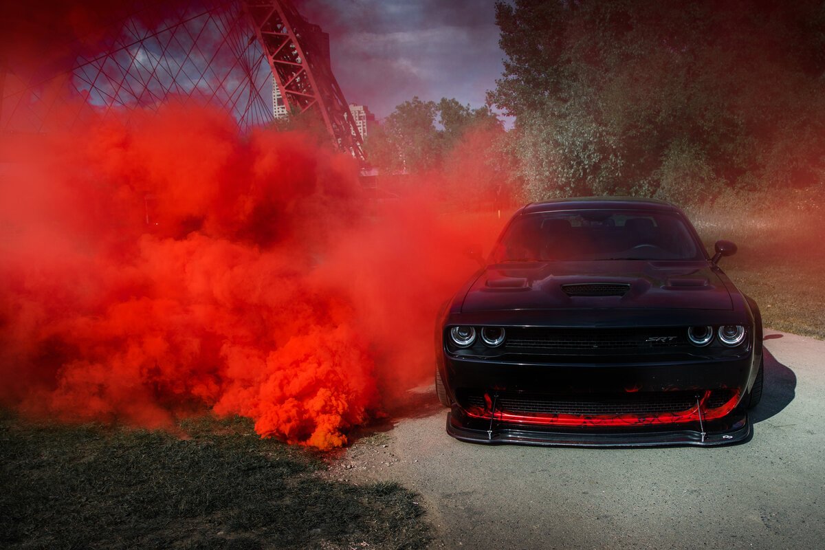 Dodge Hellcat дрифт