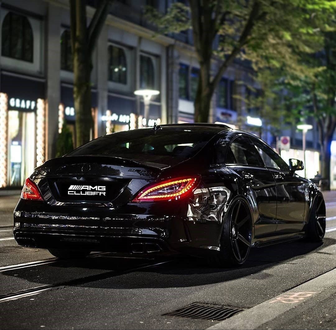 Мерседес CLS 63 AMG черный