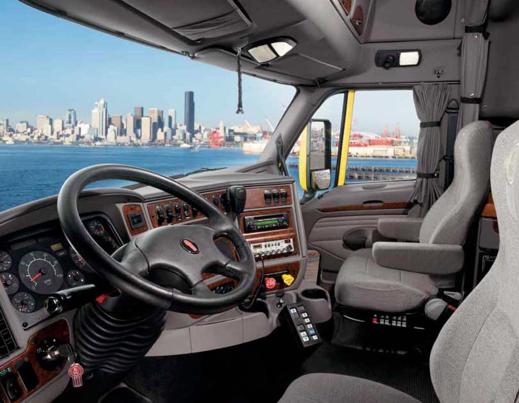 Kenworth t2000 кабина