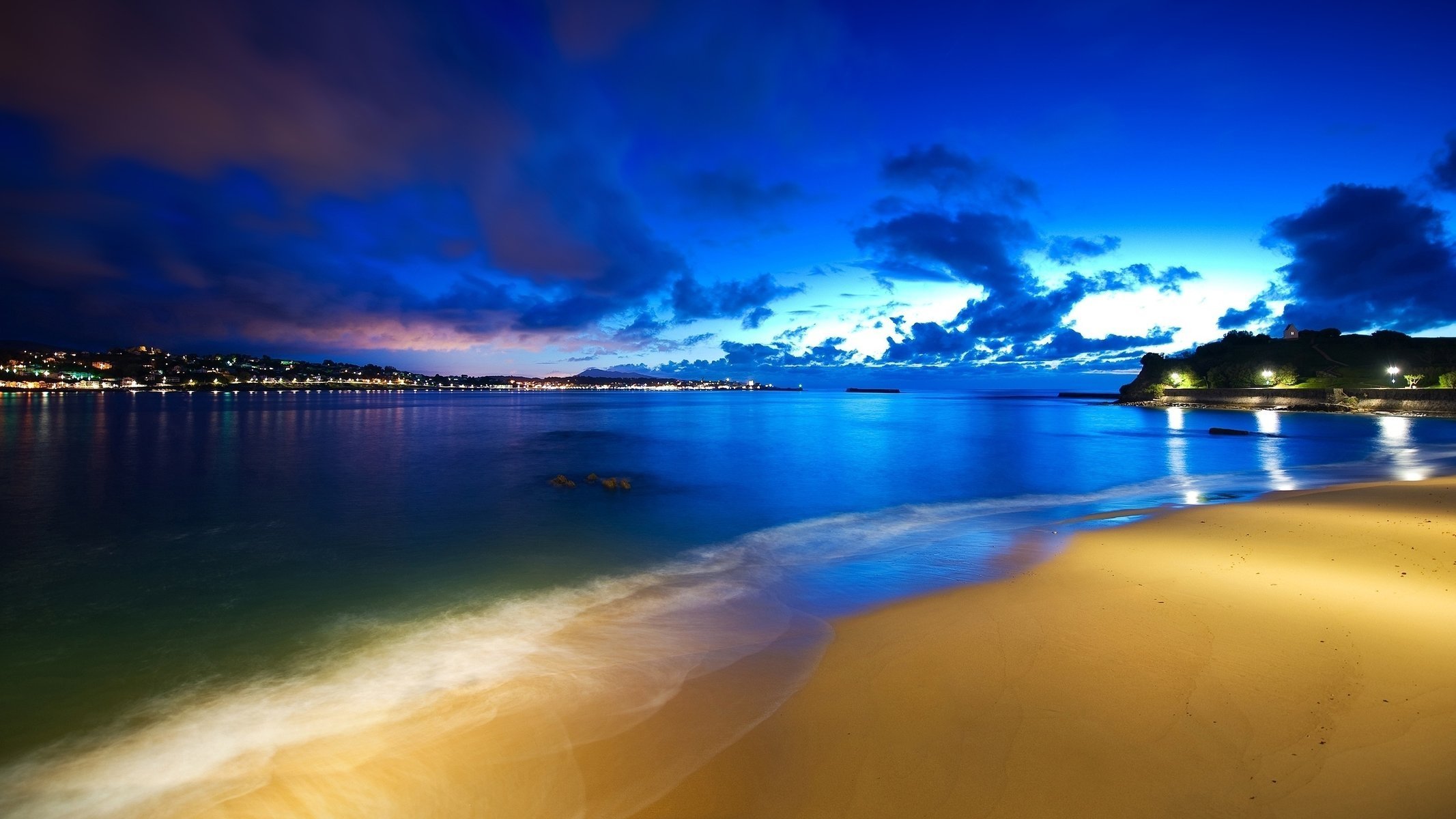 Офигенно красивые. Красивая природа море. Побережье океана. Ночной берег моря. Пляж на рабочий стол.