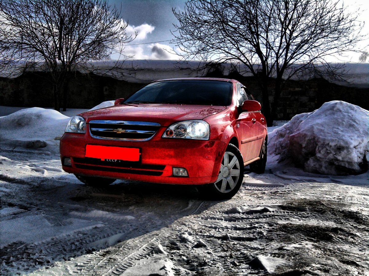 Lacetti Red