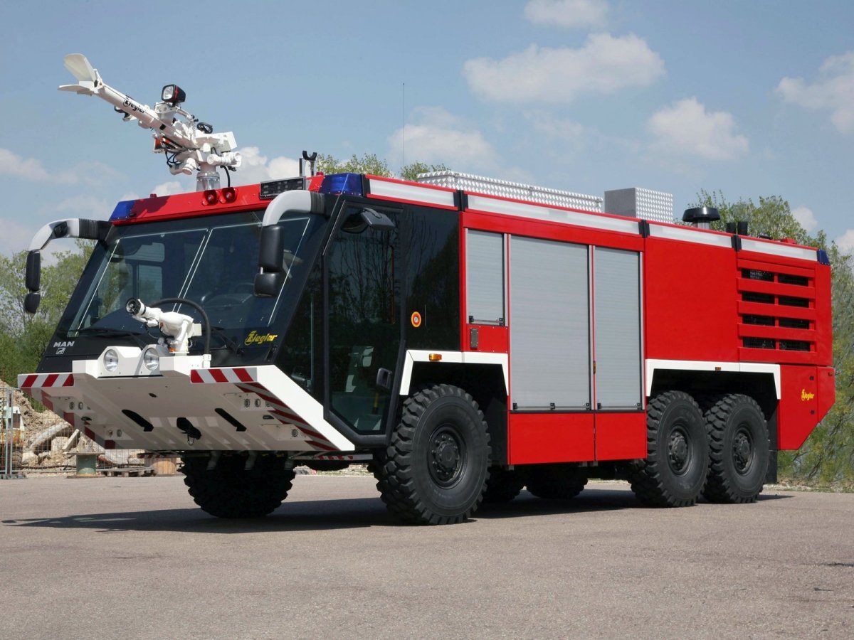 Пожарная машина Ziegler VHF