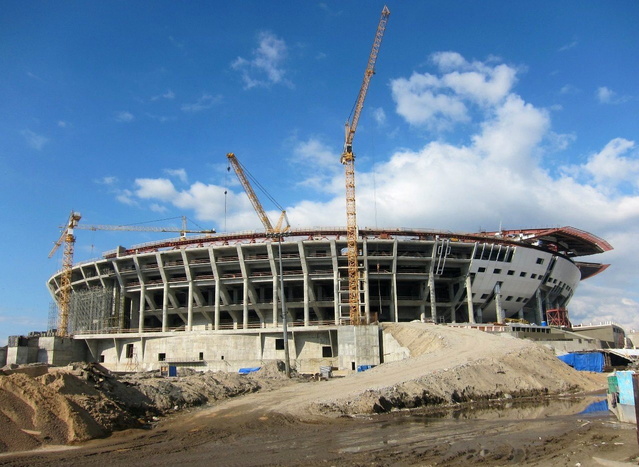 Строительство нового стадиона. Зенит Арена стройка. Стадион Зенит-Арена конструкция.