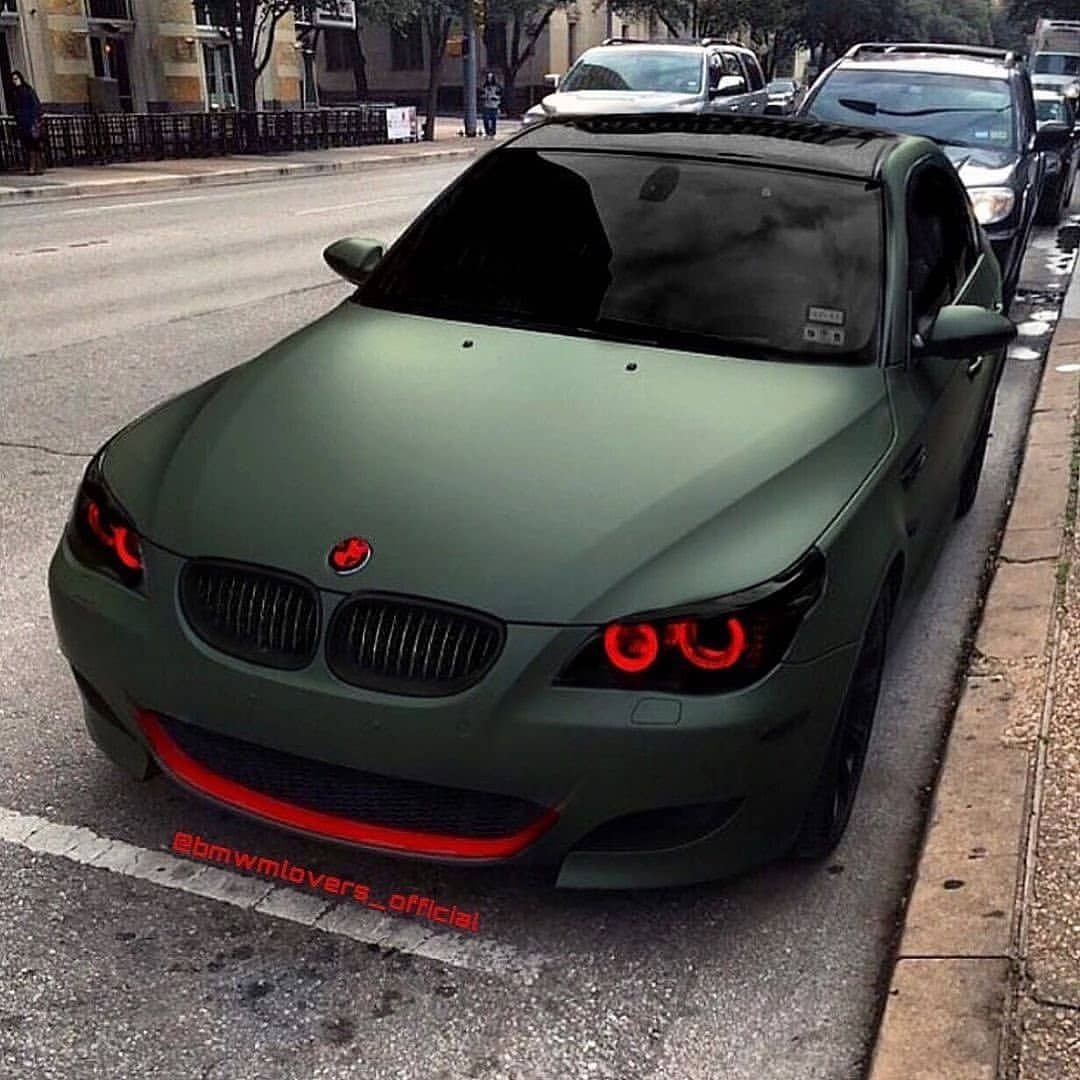 BMW e60 зеленый