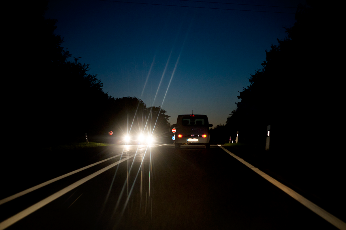 Плохо вижу ночью. Дорога ночью. Машина ночью на дороге. Трасса ночью. Ночная езда.