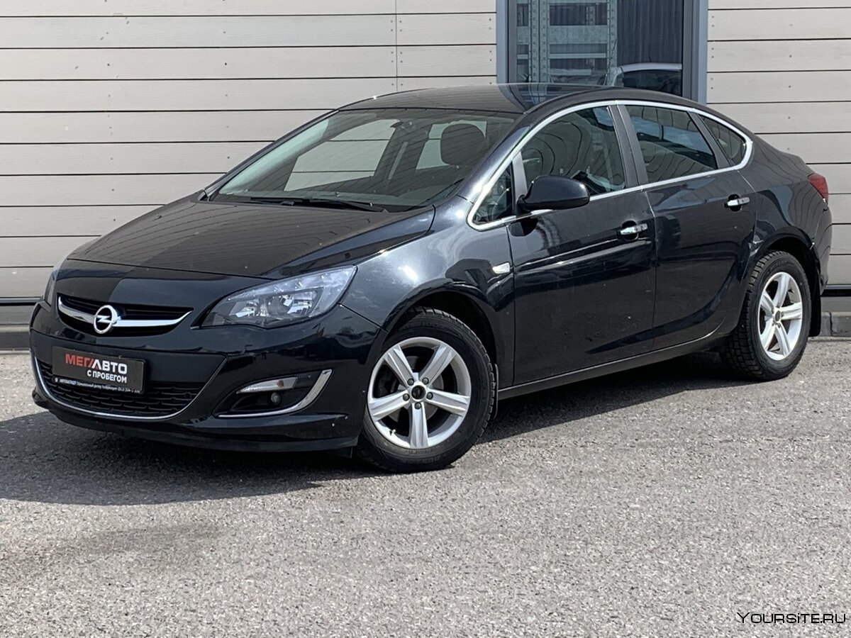 Opel Astra j 2014 седан