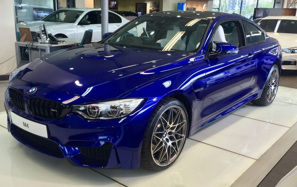 BMW m4 San Marino Blue