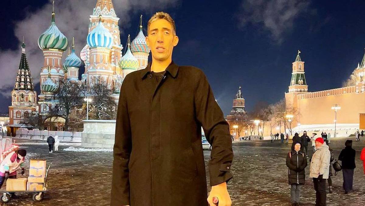 Самый высокий турок Султан