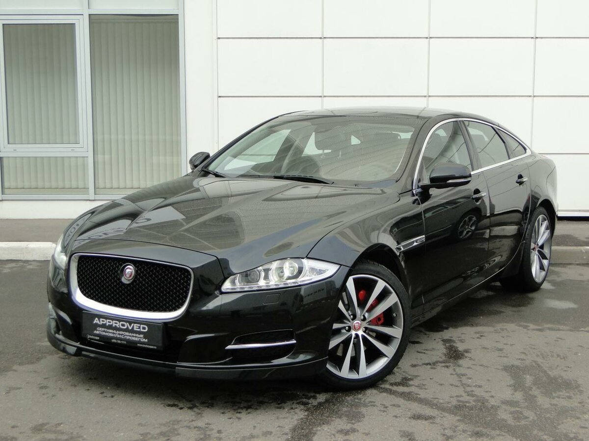 Ягуар XJ 351