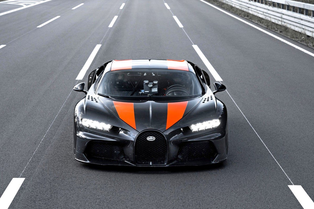 Bugatti Chiron super Sport 300+