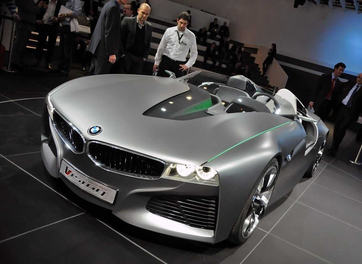 BMW Vision CONNECTEDDRIVE