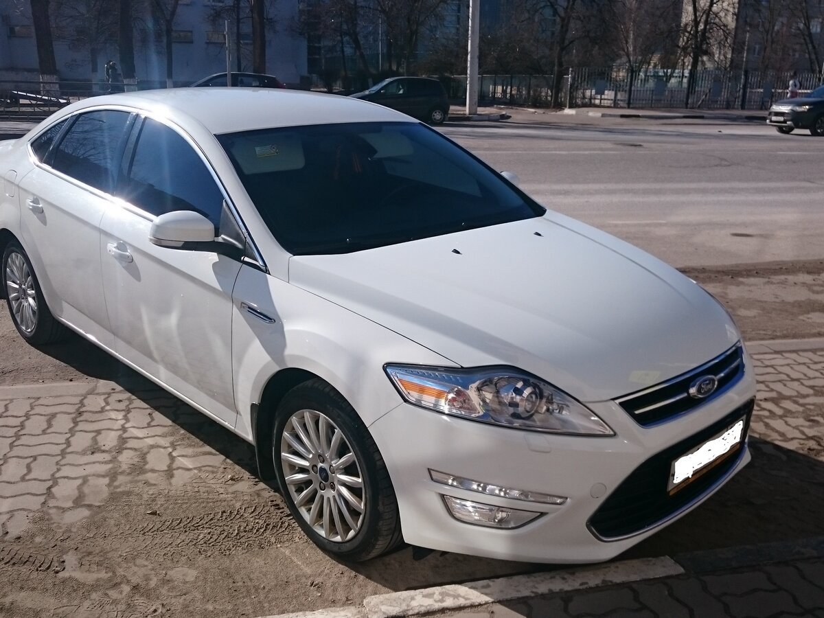 Ford Mondeo 4 белый