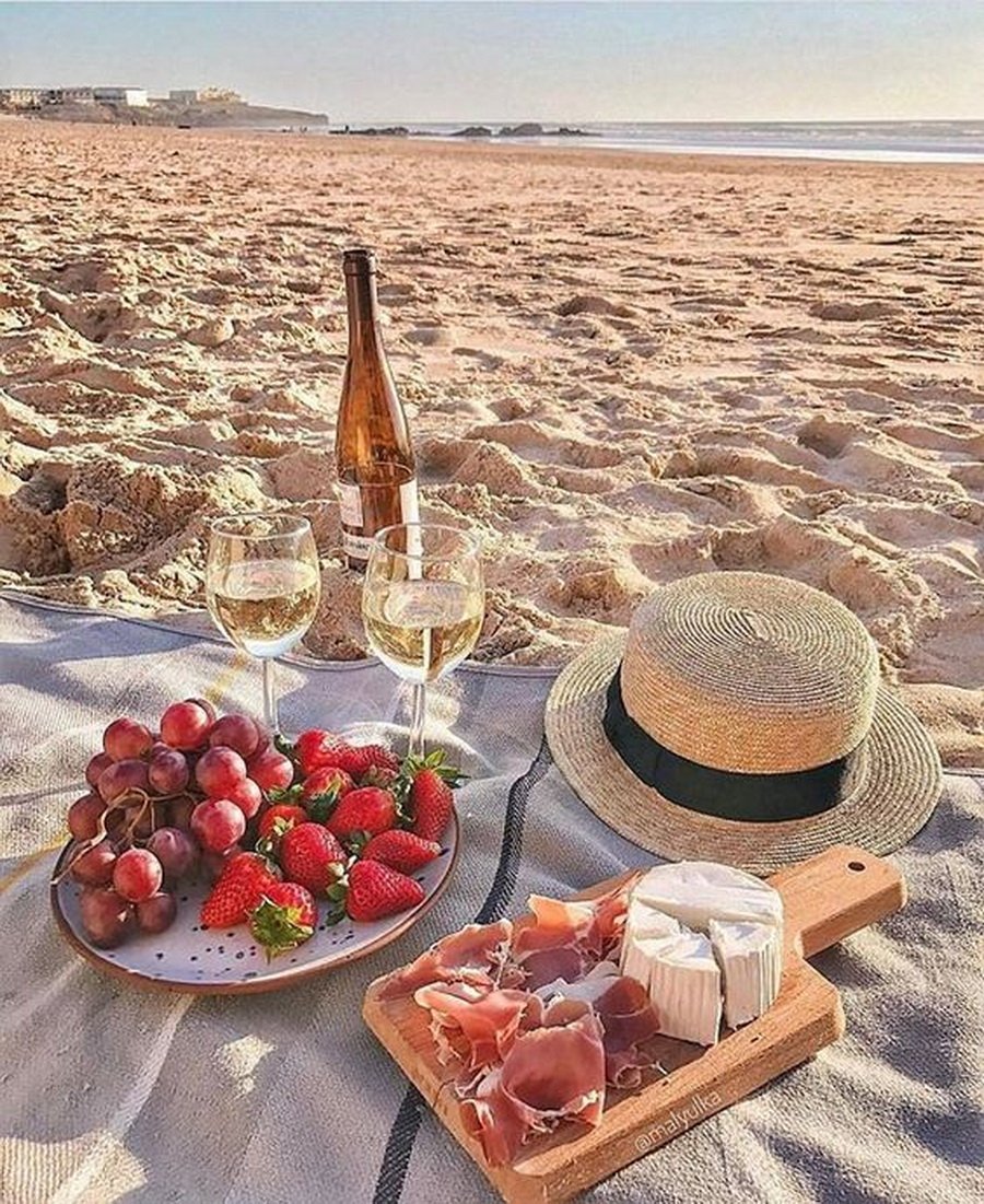 Романтический ужин на пляже