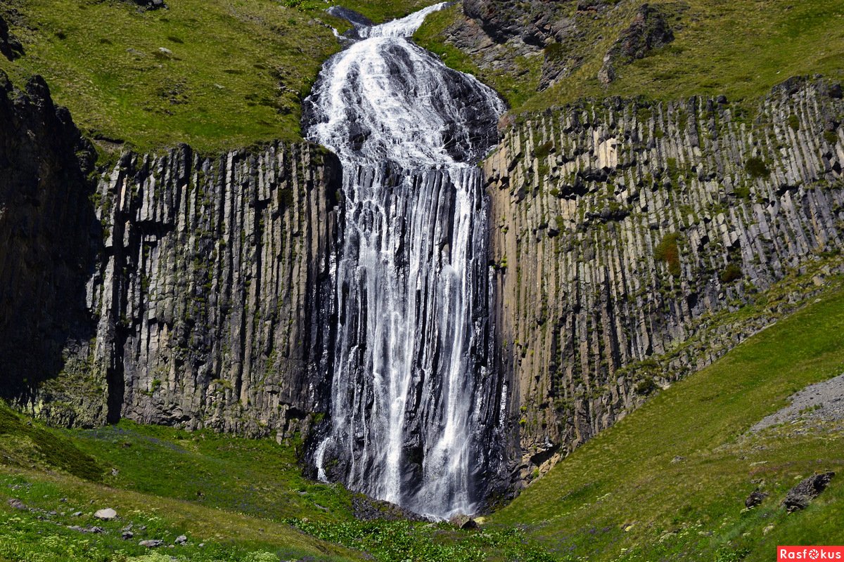Водопад Терскол Приэльбрусье